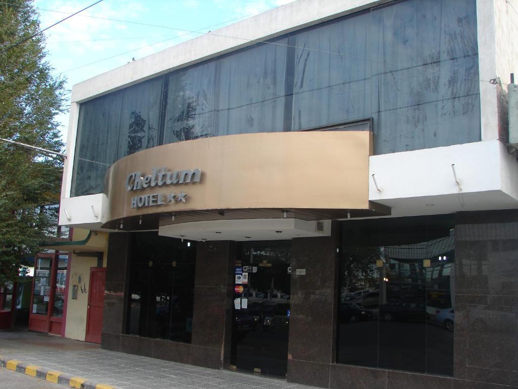Cheltum Hotel Trelew Exterior foto